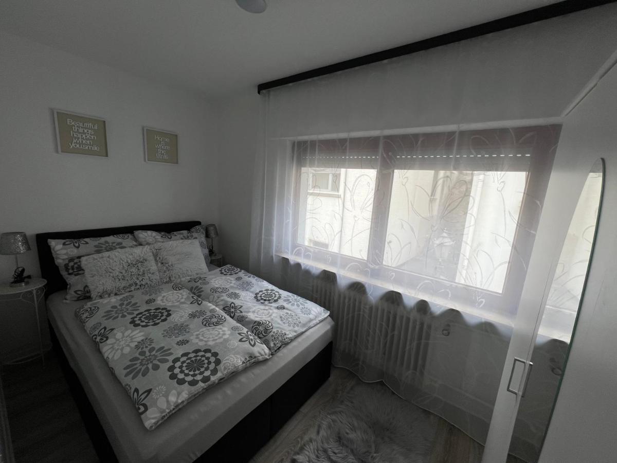 3 Zimmer Ferienwohnung Denis Обервезель Экстерьер фото