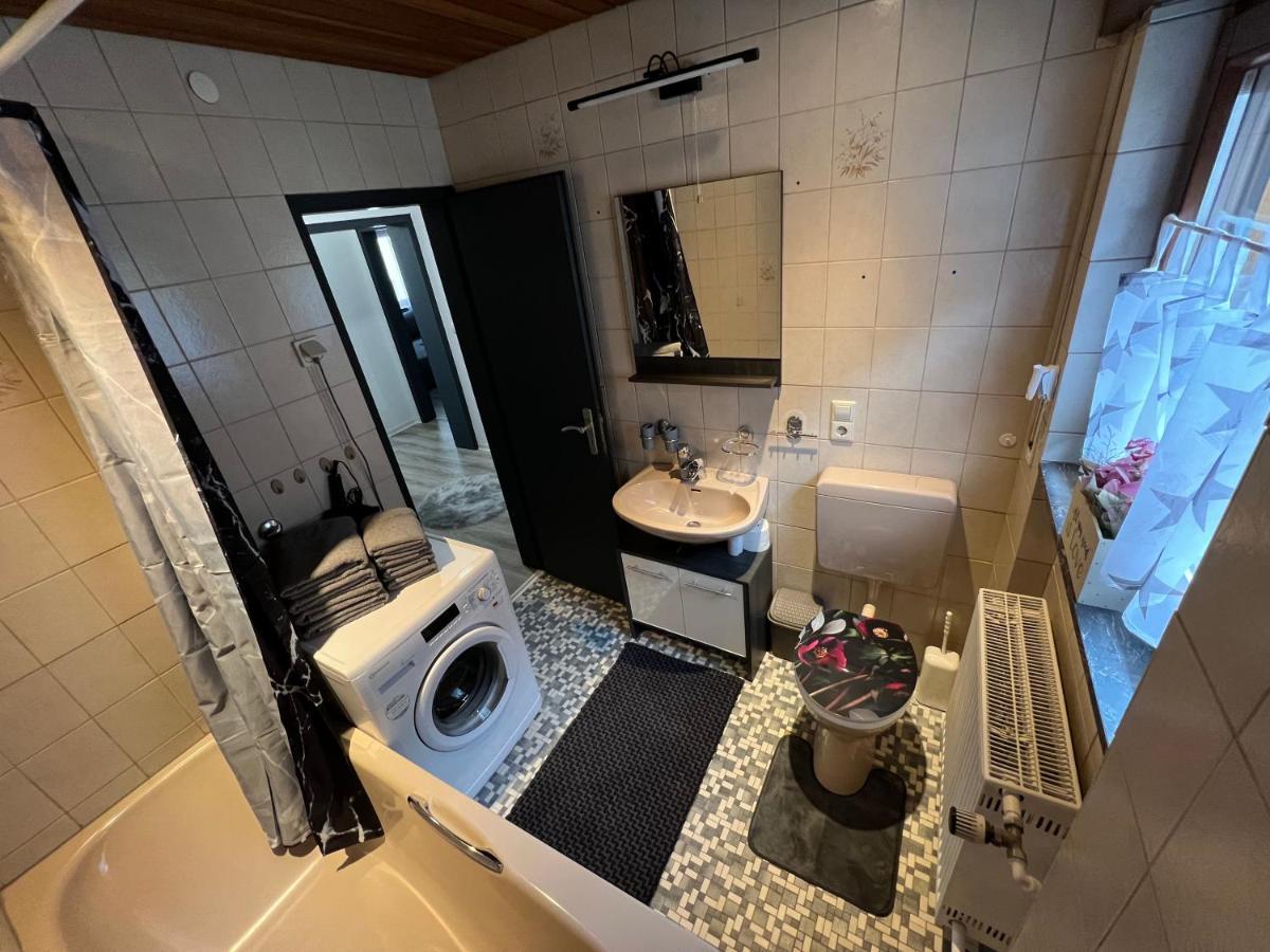 3 Zimmer Ferienwohnung Denis Обервезель Экстерьер фото